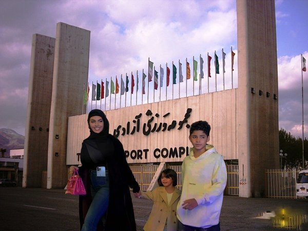 عکس جورجینا در ایران