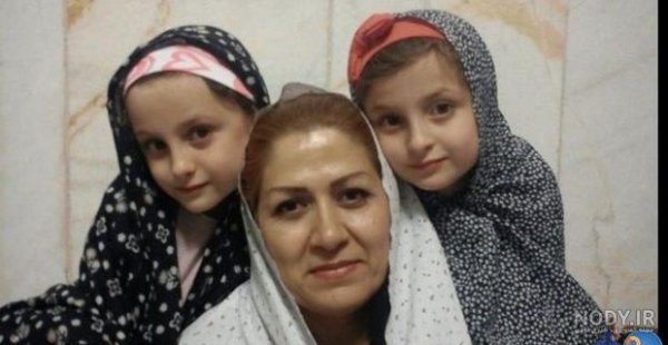  عکس سارا و نیکا در استخر