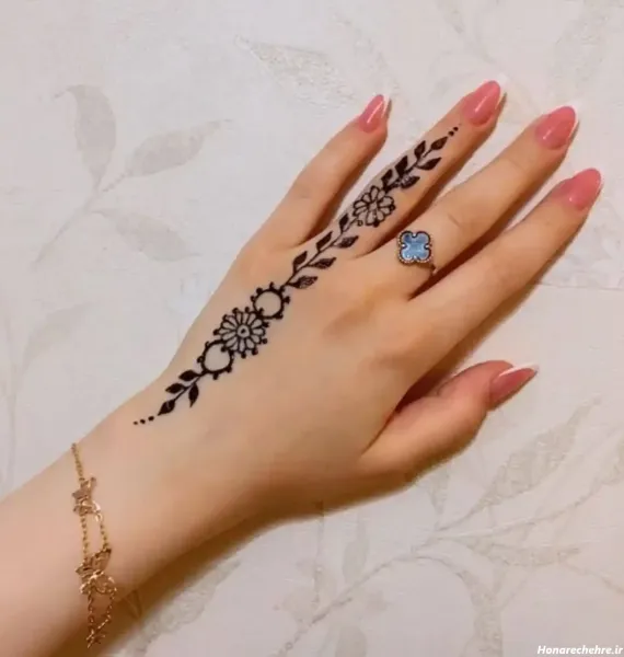  عکس نقش حنا جدید ساده