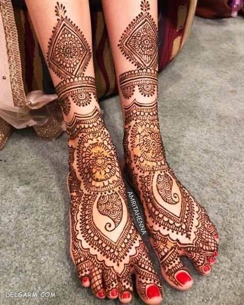  20 عکس نقش حنا ساده دخترانه