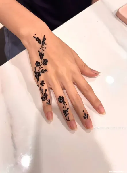  87 عکس نقش حنا جدید دخترانه