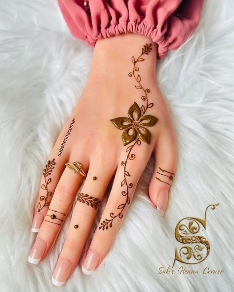  عکس نقش حنا جدید دخترانه