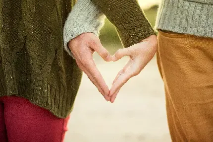  عکس پروفایل پسرانه غمگین سیاه سفید