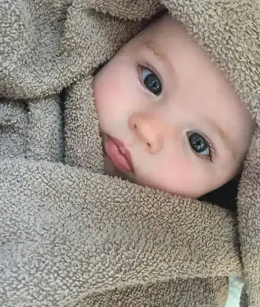  عکس پروفایل بچه گانه دخترانه جدید