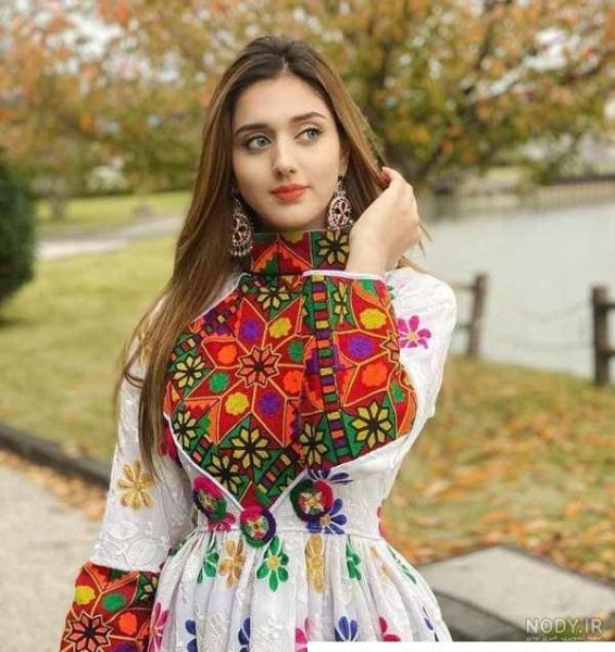 عکس دختر افغانی با حجاب
