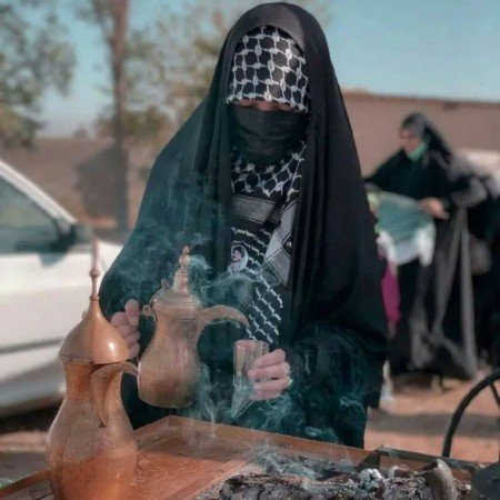  عکس دختر با حجاب عروسکی