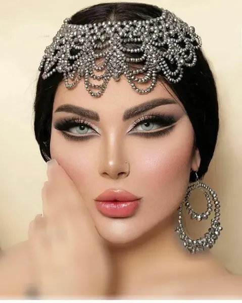 70 عکس میکاپ عربی عروس