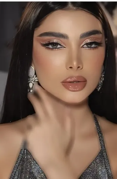 میکاپ عربی عروسکی