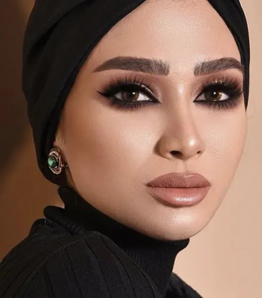 میکاپ عربی عروسکی