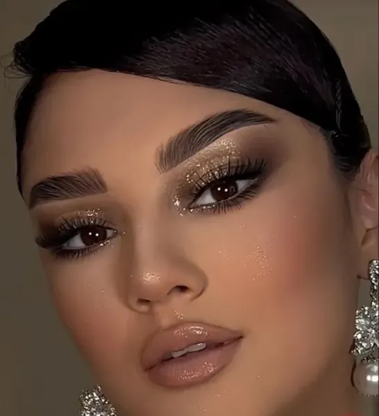 میکاپ عربی عروسکی