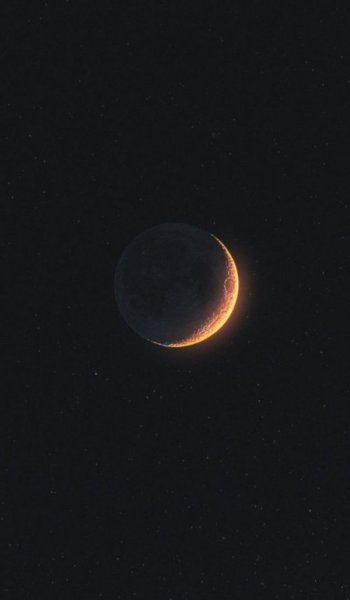 عکس ماه در شب واقعی