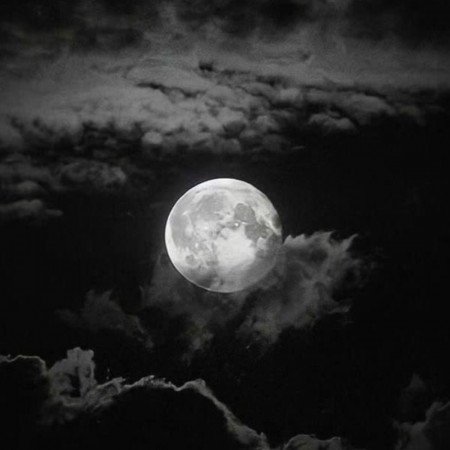  عکس ماه در شب برای پروفایل