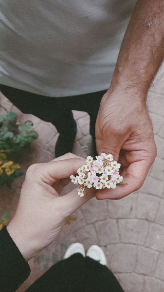  عکس پروفایل پسرانه عاشقانه
