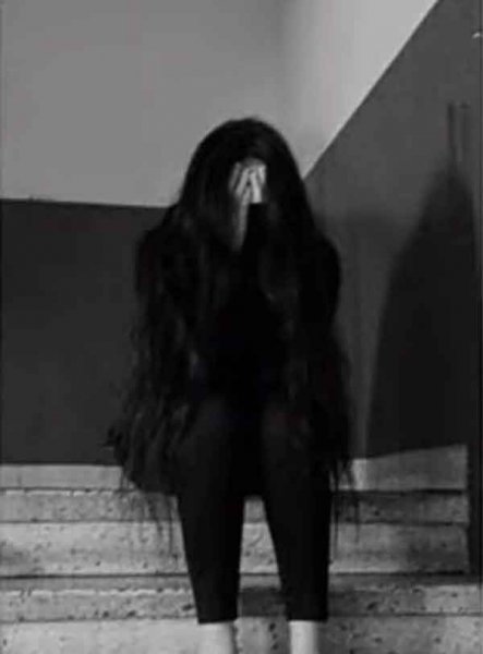  عکس پروفایل غمگین بدون متن اینستا
