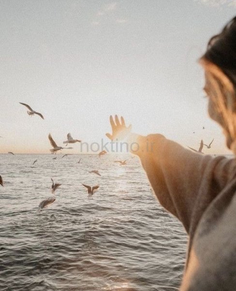  ژست عکس کنار دریا دخترانه