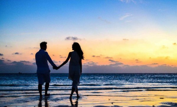  ژست عکس لب دریا اینستاگرام