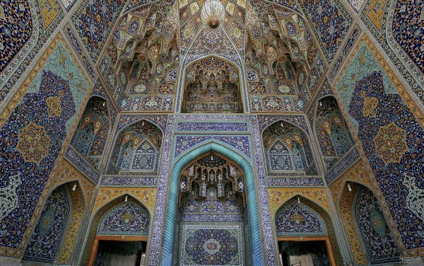 عکس حرم امام رضا با کبوتر برای پروفایل واتساپ