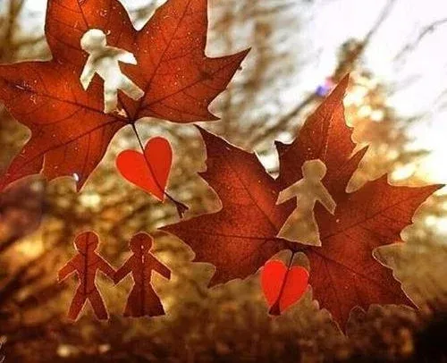  48 پروفایل پاییزی عاشقانه