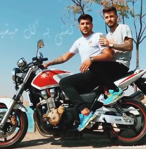  عکس موتور سی بی ۱۳۰۰