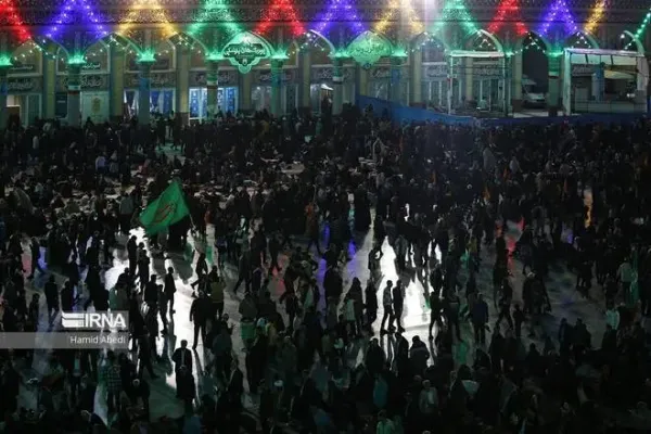  عکس از مسجد جمکران در شب نیمه شعبان