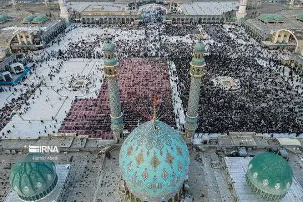  عکس از مسجد جمکران در شب نیمه شعبان
