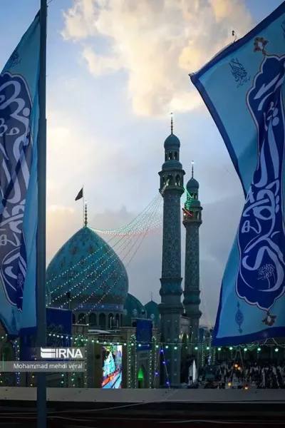  عکس از مسجد جمکران در شب نیمه شعبان