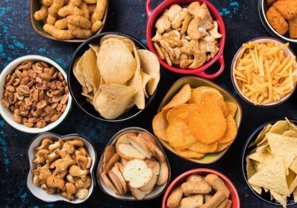  عکس چیپس و پفک و لواشک برای استوری
