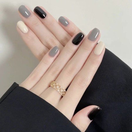 78 عکس طرح ناخن ساده