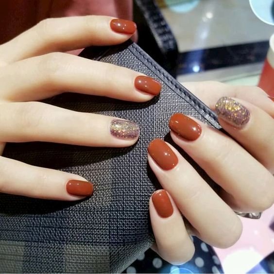  30 عکس طرح ناخن پاییزی