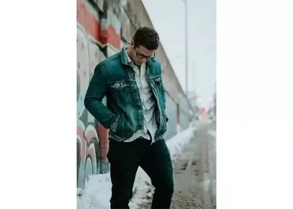  ژست عکاسی مردانه ایستاده