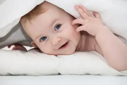  عکس پسر بچه خوشگل چشم رنگی
