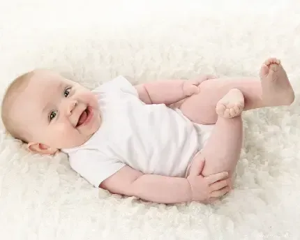  عکس پسر بچه خوشگل چشم رنگی