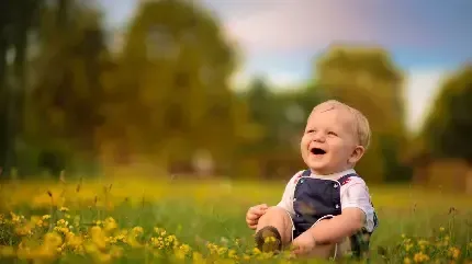  عکس پسر بچه خوشگل چشم رنگی