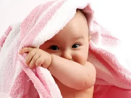  عکس پسر بچه خوشگل چشم رنگی