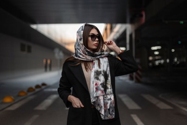  90 ژست عکس دخترانه لاکچری
