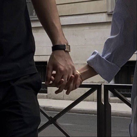  عکس دست دونفره فیک طبیعی