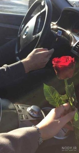  عکس دست دونفره طبیعی تو ماشین پژو پارس