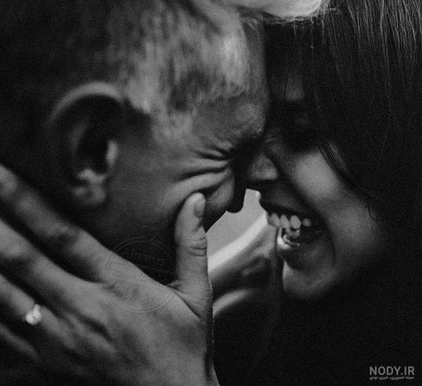  عکس سیاه سفید عاشقانه فانتزی