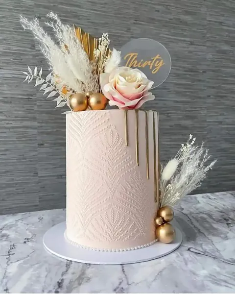  کیک ترند امسال دخترانه