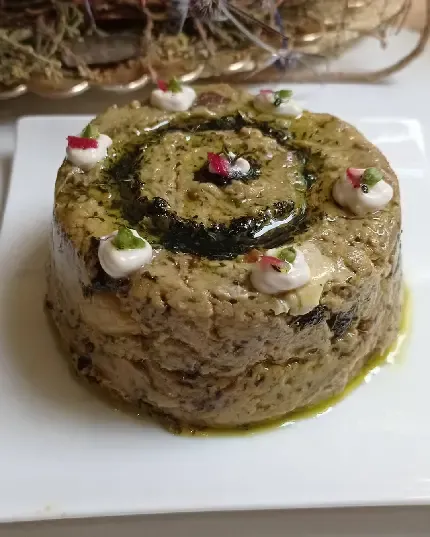  عکس کیک عروس و داماد