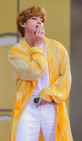  عکس تهیونگ و همسرش