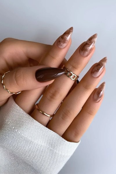  رنگ لاک ناخن لاکچری