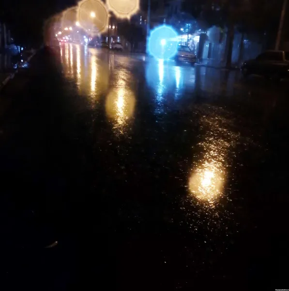 47 عکس باران در شب