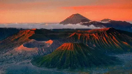  عکس کوه آتشفشان واقعی
