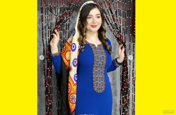  عکس دختر ایرانی ساده تو خونه
