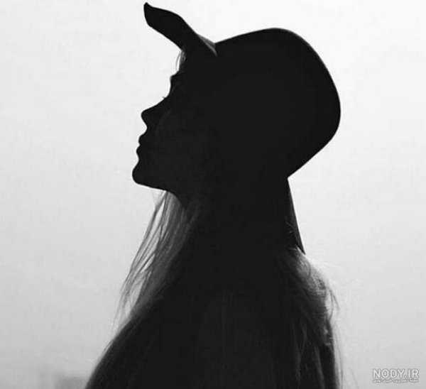  عکس دختر سیاه سفید بدون چهره