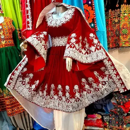  عکس سیاه سفید دخترونه غمگین