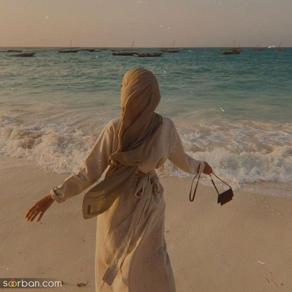عکس دونفره کنار دریا ایرانی