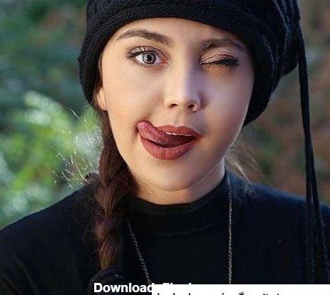  عکس دختر زشت با مقنعه