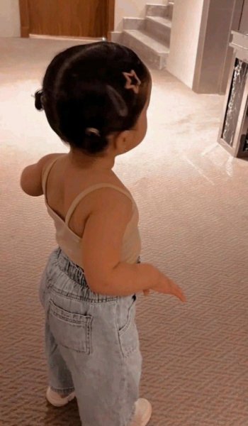 عکس بچه بامزه